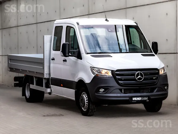 Mercedes-Benz Sprinter
Chassis double cap 519 Cdi long 
Rwd
140 kW(190 Hp