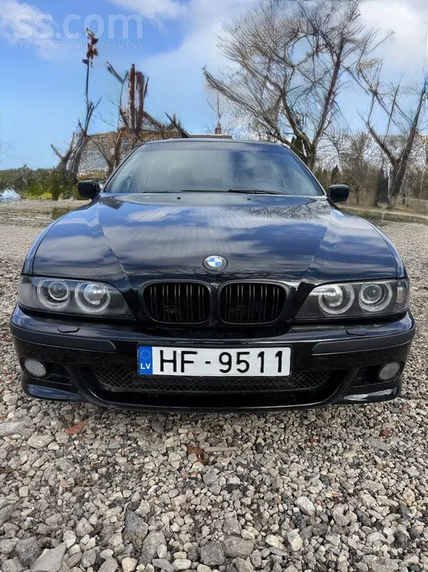BMW Nodokļi samaksāti, rūc, brauc bremzē, skate līdz 1