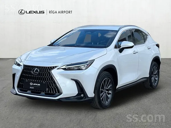 Lexus Lexus NX / 2025 / 2487 cm3 Awd 140 Kw