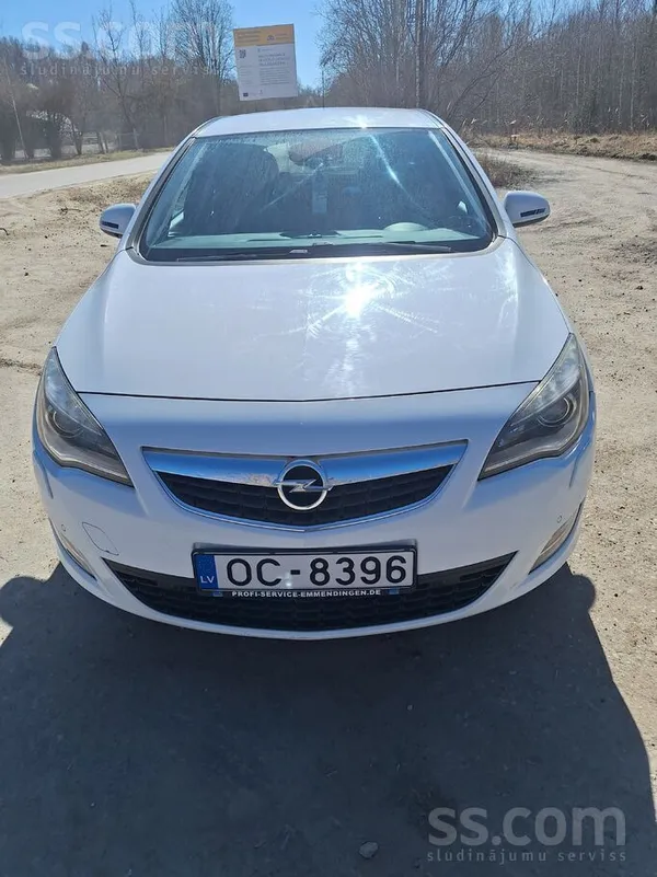 Opel Pārdodo ļoti labā tehniskā un vizuālā stāvoklī, op
