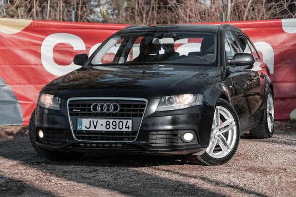Audi Pārdod Audi A4 2010.gada ar 2.0d, 100kw. Ļoti ērts