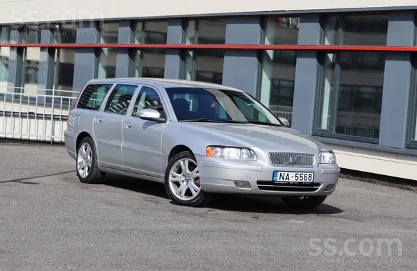 Volvo Volvo V70, 2.4 dīzelis, automāts.