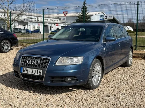 Audi Auto laba tehniskā un vizuālā stāvoklī. 132 kW (17