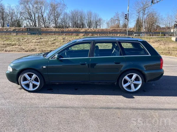 Audi Pārdodu Audi a4 avant 2000Gada. Lv vienu gadu. 