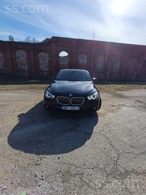 BMW Pārdodu/mainu BMW GT 530D X-drive. 