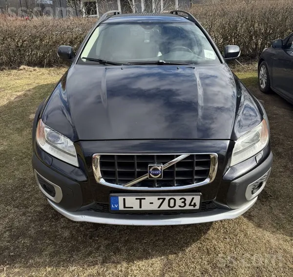 Volvo Pārdod Volvo Xc70 2.4D 4x4, 2008. gada izlaidums. 