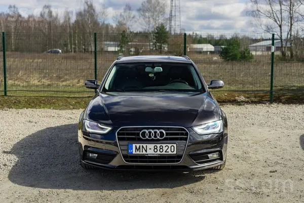 Audi A4 2.0 Tdi Jauna Ta. 2020 gada pirkta beļģija izsole. loti ekonomisks,