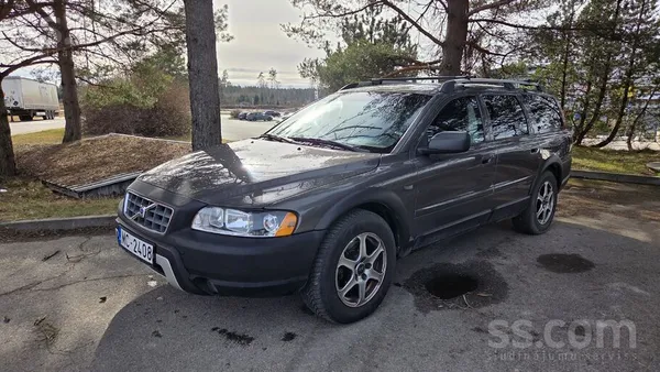 Volvo Volvo xc 70 ar mehānisko ātrumkārbu, 2005g. 7. gad