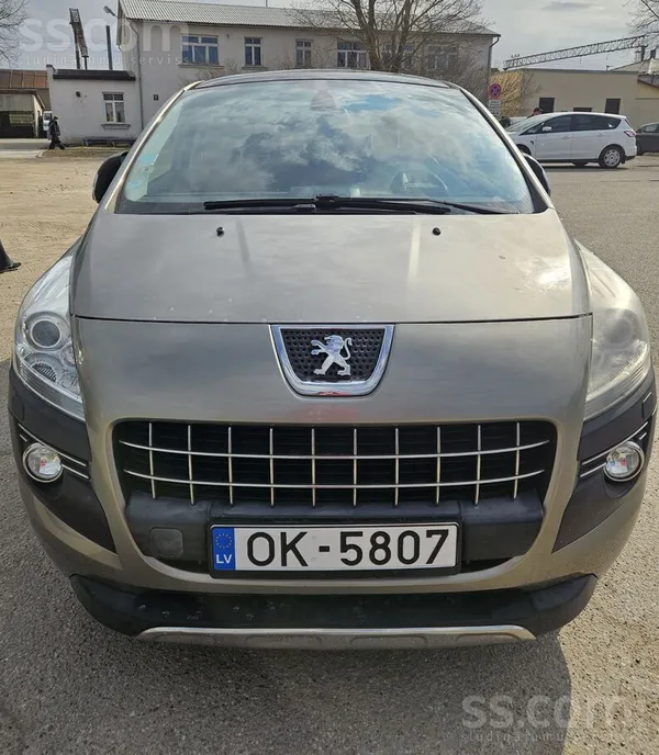 Peugeot Pārdod Peugeot 3008 komforts, ekonomija un stils v