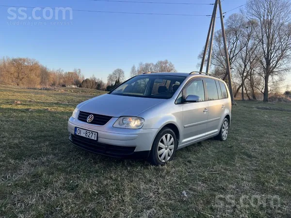Volkswagen Pārdod VW Touran 2005. gada 2.0 dīzelis, 7 sēdviet
