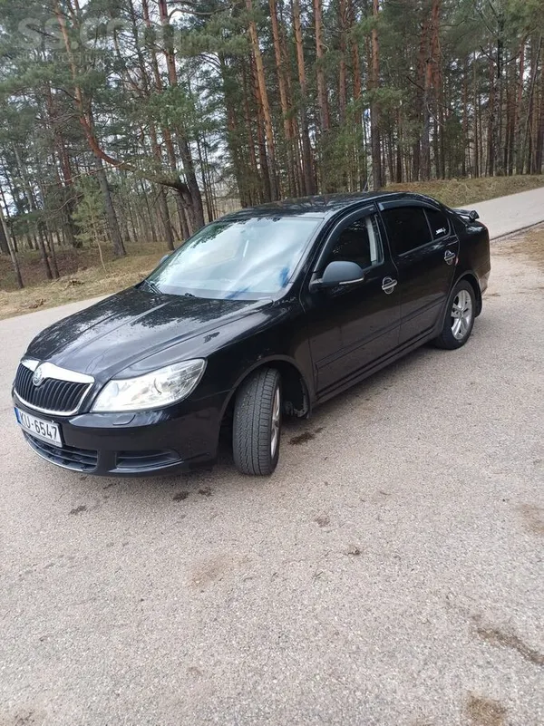 Škoda Oktavia 1.2 бензин 77kw , 103 лс. 2011 г. в В хорошем техническом и ви