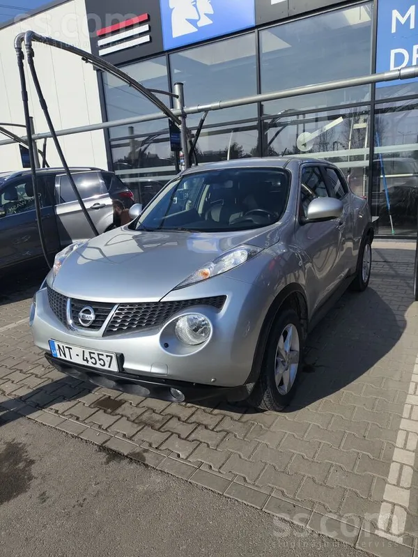 1.6 turbo, 190 л. с. , 4х4, бензин, автомат. 
100.000 км, ТА до 09.07.2026.