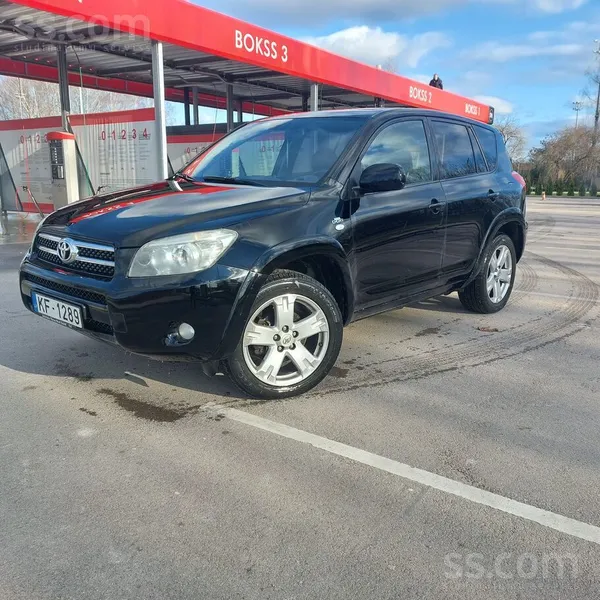 Toyota Pārdodu Toyota Rav4 2.2 D-4D (100 kW) . Iepriekš b