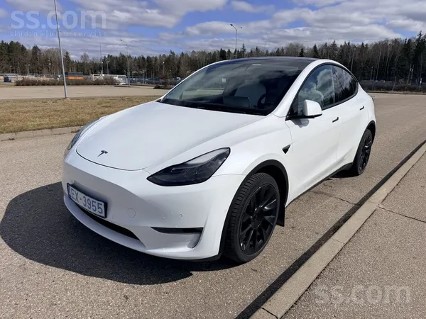 Pārdodu Tesla Model Y Long Range Awd Dual Motor. Garantija. 
 Reģistrācija: 09/2022