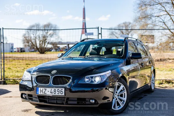 BMW BMW 530d ar 3.0 dīzeļdzinēju un automātisko ātrumk