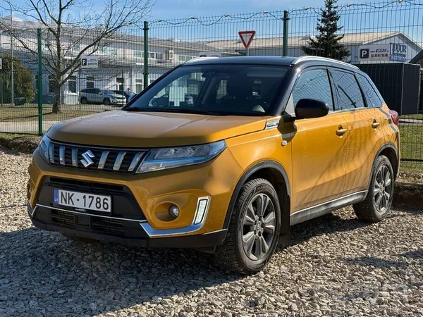 Suzuki Garantija - 1 gads bez nobraukuma ierobežojuma. 