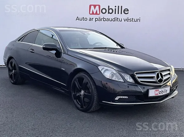 Mercedes E350 kupeja, automāts, dīzelis (170kw). Jauna TA. Tikko pēc apkopes
