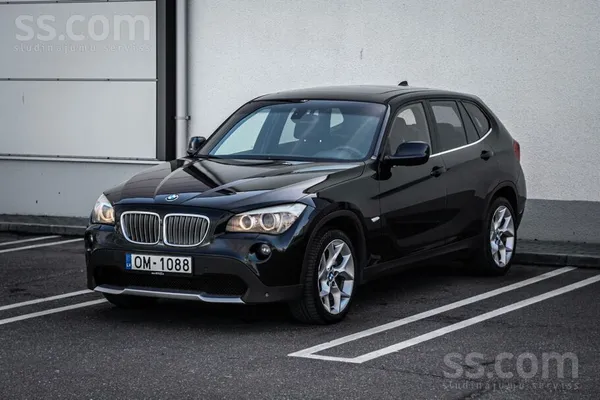 BMW BMW X1 2.0 dīzelis, Automāts. 