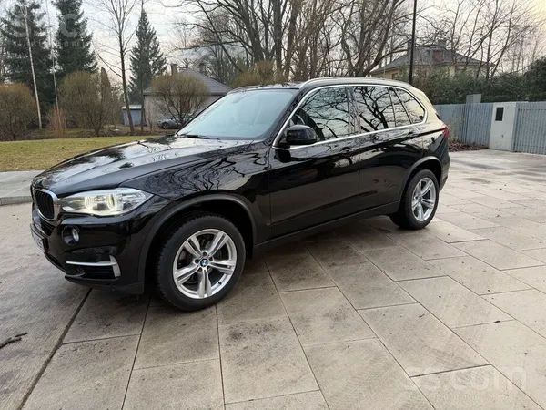 BMW Uzticams un kopts X5. Cena neto Eur 15620 (Eur 189