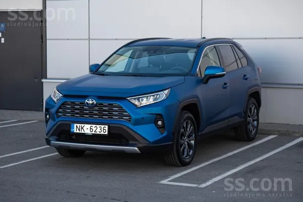 Toyota Garantija - 1 gads bez nobraukuma ierobežojuma. 