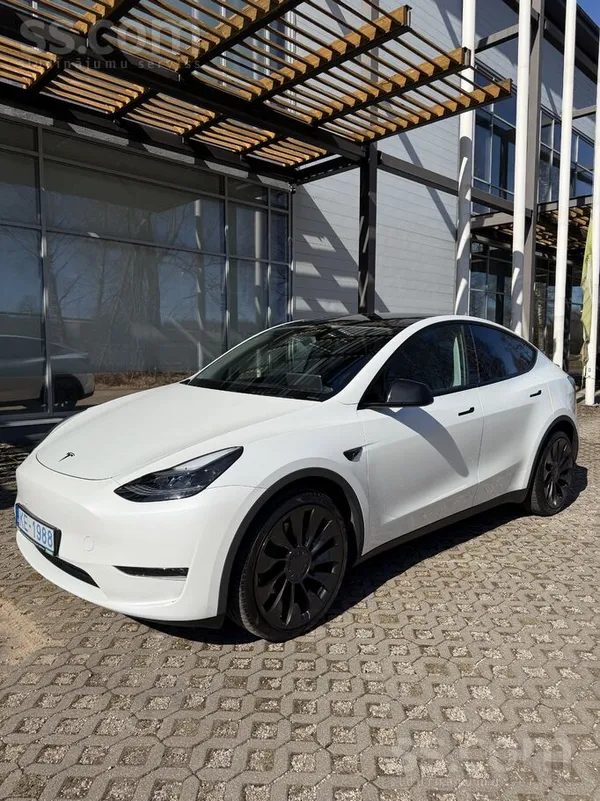 Pārdodu Tesla Model Y Long Range Dual Motor (Awd)
Eiropas modelis, ļoti labā tehnis