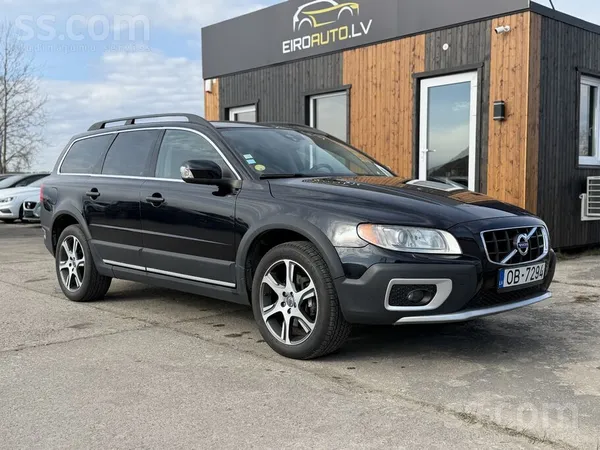 Volvo Volvo Xc70 ar jaudīgo 2.4 D5 Awd dzinēju (158 kW)