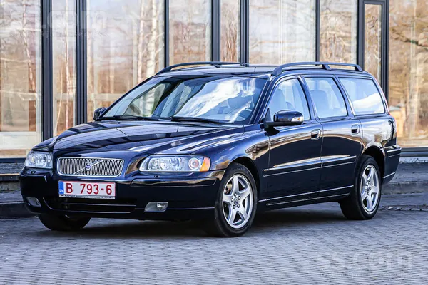 Volvo Volvo V70 2.4 benzīns. Tikko no Nīderlandes.