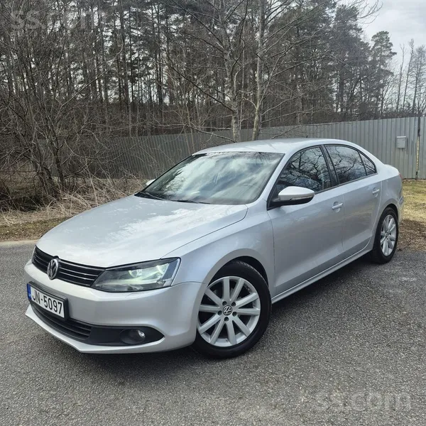Volkswagen Pārdošana ļoti ekonomisks vw jetta 2014 gada , vis