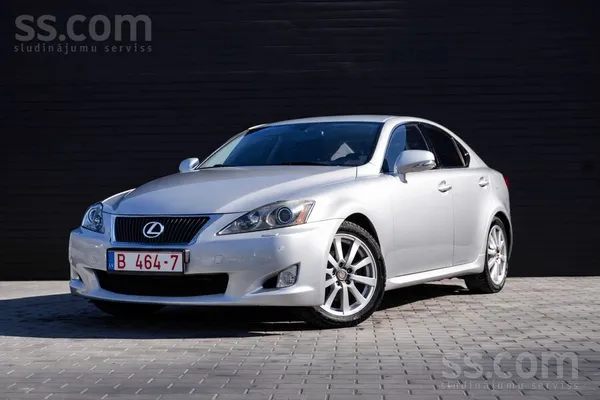 Lexus Is220, 2.2 dīzelis, manuālā ātrumkārba, 2009. gads

Elegants un dina