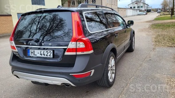 Volvo Pārdod automašīnu Volvo Xc70 Inscription, 2014. ga