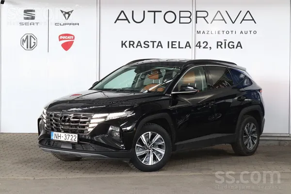 Piedāvājam Hyundai Tucson Awd Hybrid Premium. 1.6 benzīna / hibrīda dzinējs.