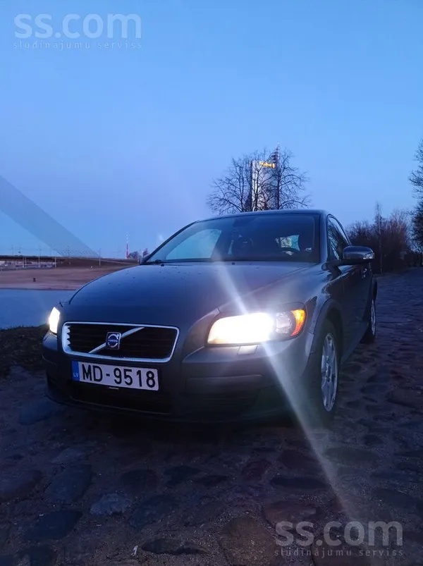 Volvo Pārdodu Volvo C30 2.0D (100 kW) ar svaigu TA līdz 