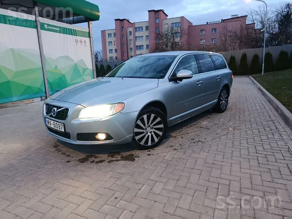 Volvo Volvo V70 D4 120kw (5 cilindru), tikko izieta jaun