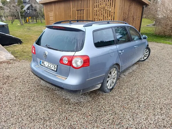 Volkswagen Pārdod labu transporta līdzekli.