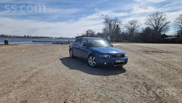 Audi Pārdodas Audi A4 Quattro 3.0 v6 220 z/s, benzīns/g