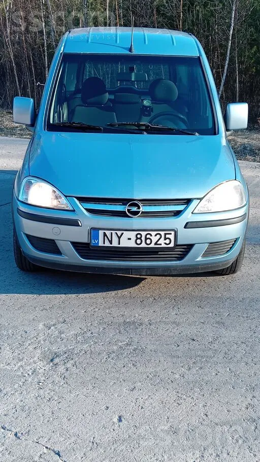 Opel Продаётся Opel Combo 1.7d, kw74 пассажирский. Прои