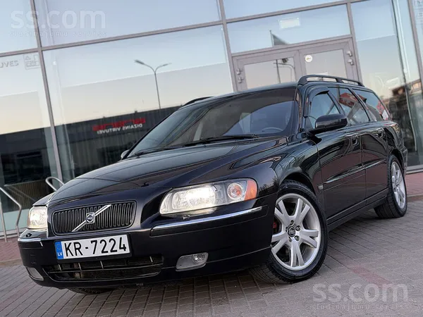 Volvo Facelift. Bagāta komplektācija Summum. Teicamā teh