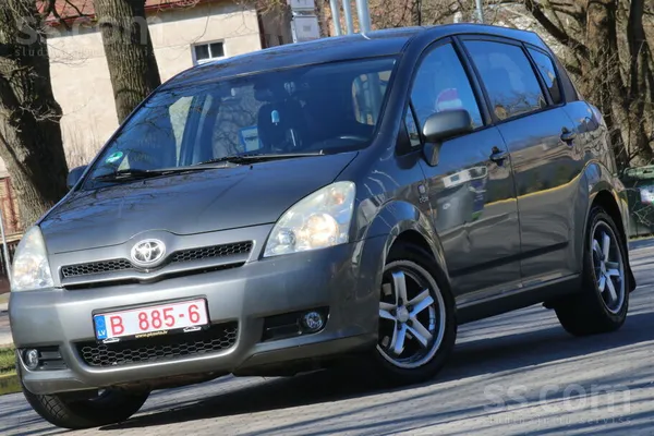 Toyota corolla verso 2.2 Tdi, 7 vietas. 
Jauna tehniskā apskate: 09.04.2027