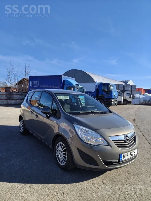 Opel Pārdot Opel Meriva labā tehniskā kārtībā ar tiko i