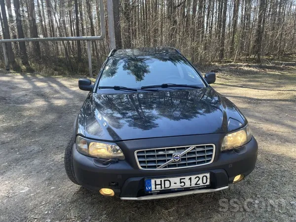 Volvo Veikti sekojošie iegūldijumi remontos: Nomainīta a