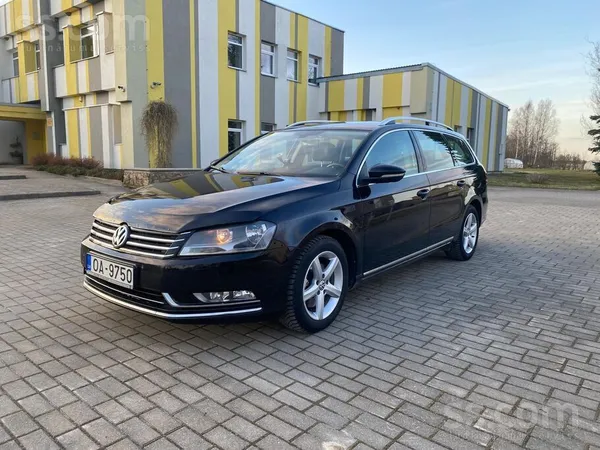 Volkswagen Pārdodas VW Passat B7 2012. izlaiduma gada. 