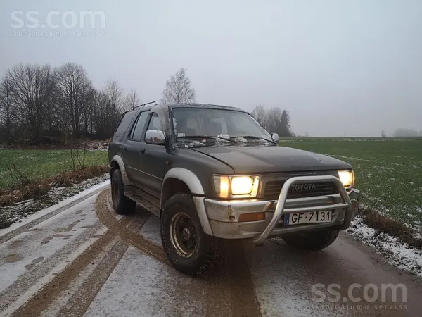 Toyota Pārdodu Toyota 4Runner 1991. gada, 2.4 dīzelis (66
