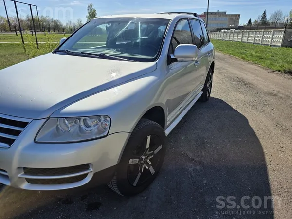 Auto braukšanas kārtībā. Līdzi dodu ziemas riepu komplektu uz vieglmetāla di