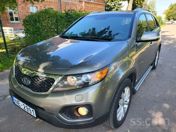 KIA Pārdod Kia Sorento 2010 g. 7 vietīgs. Atrodas Ķeka
