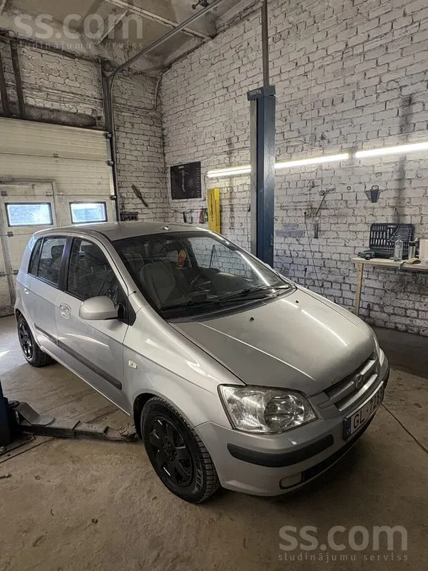 Hyundai Getz. 
2004 .
1.4Benzīns. 
Manuāla kārba 5.ātrumi. 
Klimata kont
