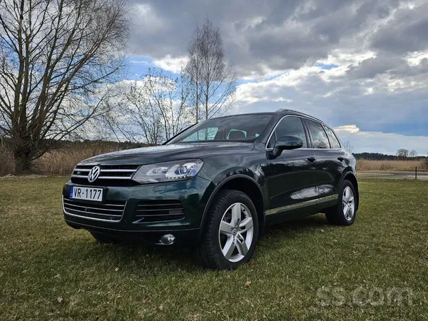 Volkswagen VW Touareg Executive 3.0Tdi 180kw 245zs
