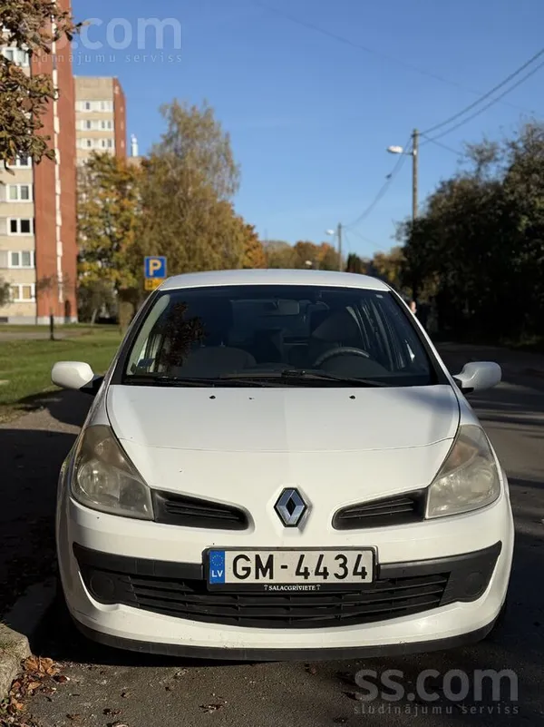 Pārdodu mazu, bet jaudīgu auto. Ļoti labā, tehniskā un vizuālā stāvoklī. 
A