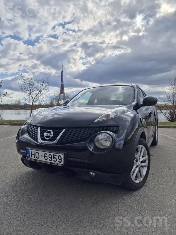 Nissan Juke 1, 6 benzīns. Paaugstināta jauda – 140 kW. 
Mūsdienīgs Android