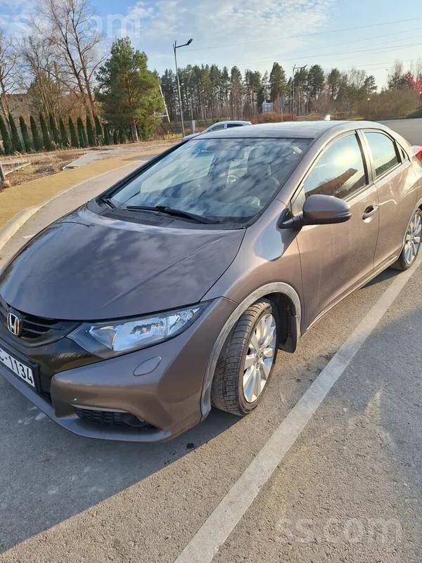 Honda Civic 1.4 Benzīns ( km Manuāls TA līdz 02.10.2026

Pārdodu uzticamu