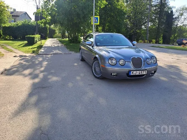 Jaguar Pārdod Jaguar S-Type, Izlaiduma gads: 2007, Tehnis